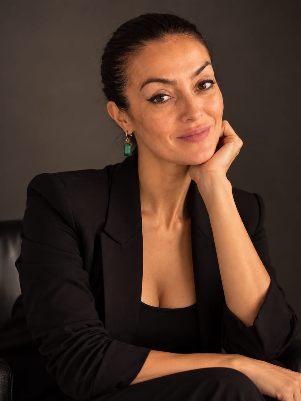 Dildora Lorenz, IHK-zertifizierte Immobilienmaklerin